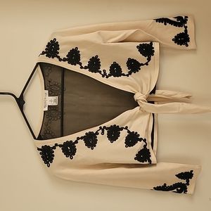 WHBM ivory and black shrug, Size extra small